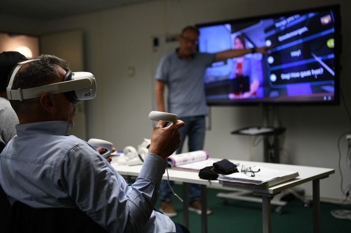 VR in de klas.jpg